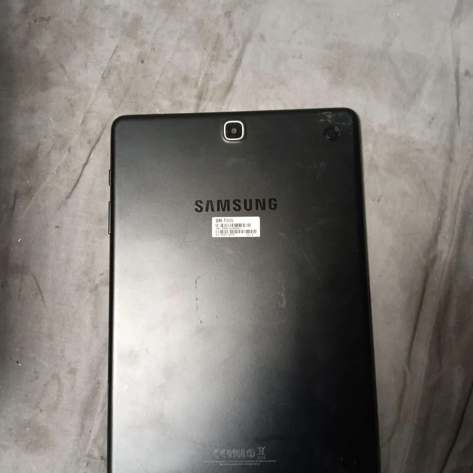 SAMSUNG GALAXY TABLET SM-T555
