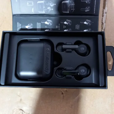 SKULLCANDY INDY TRUE WIRELESS EARBUDS - BLACK