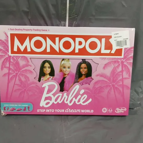 BOXED MONOPOLY BARBIE BOARD GAME 