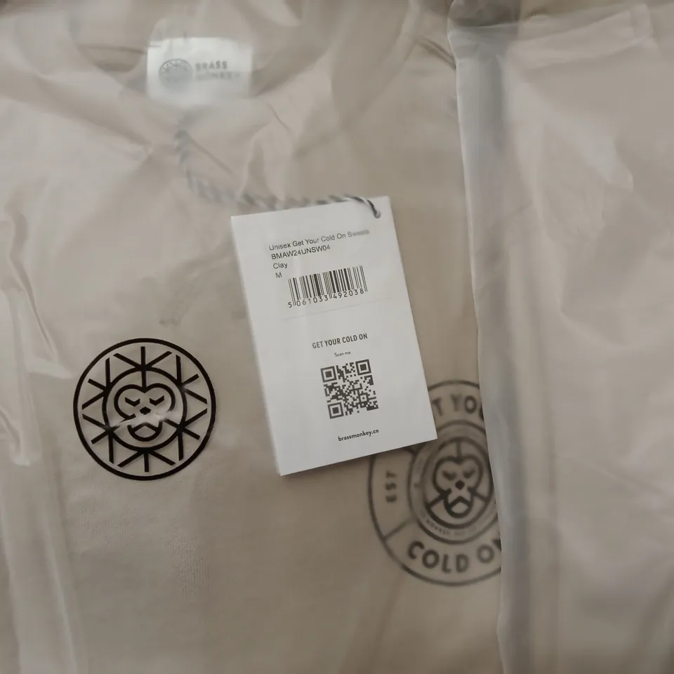 BOX OF APPROXIMATELY 20X BRAND NEW BRASS MONKEY UNISEX SWEATER - CLAY, BMAW24UNSW04 // SIZE: M