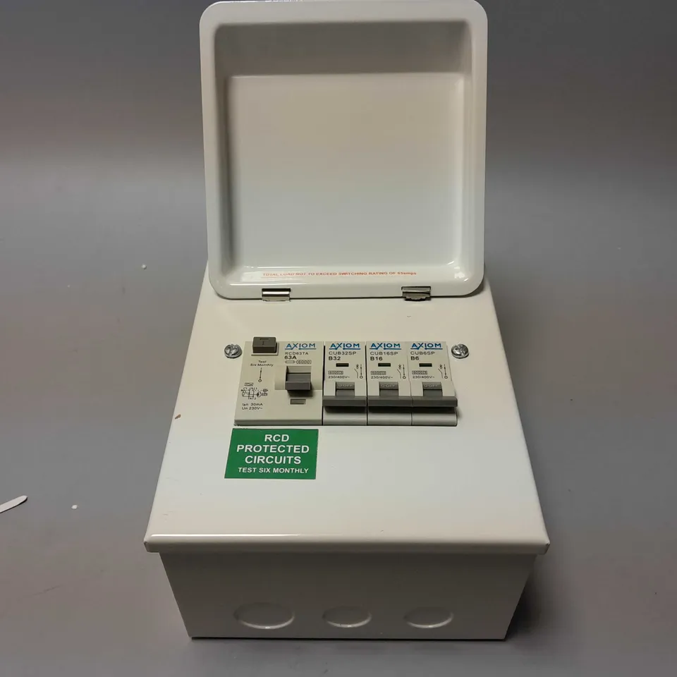 AXIOM METAL CLAD GARAGE UNIT