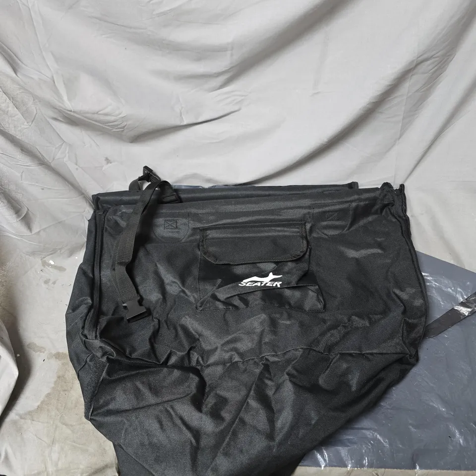 GÜTEWERK SEATER DOG SEAT FOLDABLE, UNBOXED