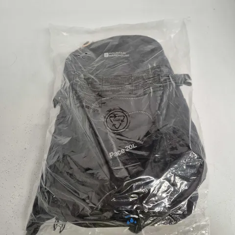 MOUNTAIN WAREHOUSE PACE 20L BACKPACK