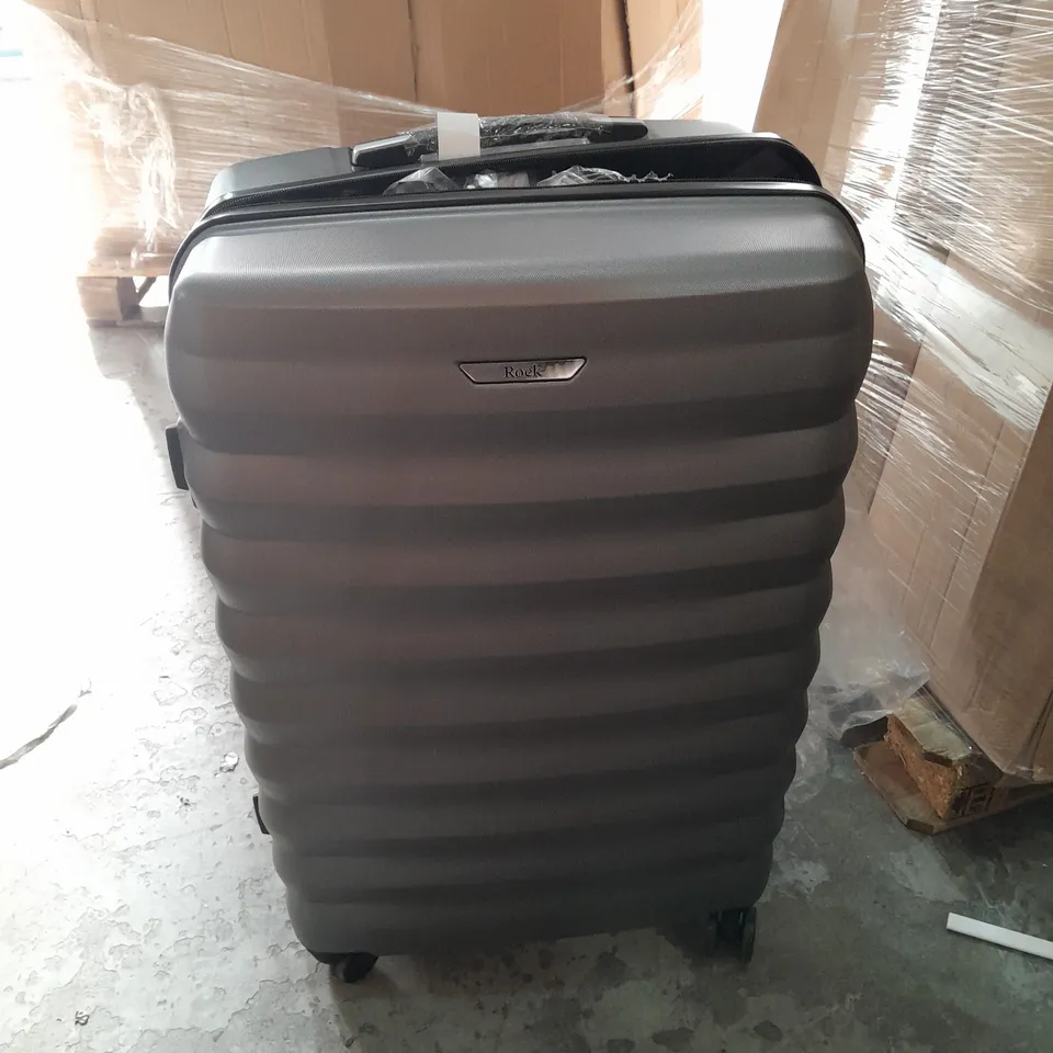 BERLIN 8 WHEEL HARDSHELL 3PC SUITCASE SE
