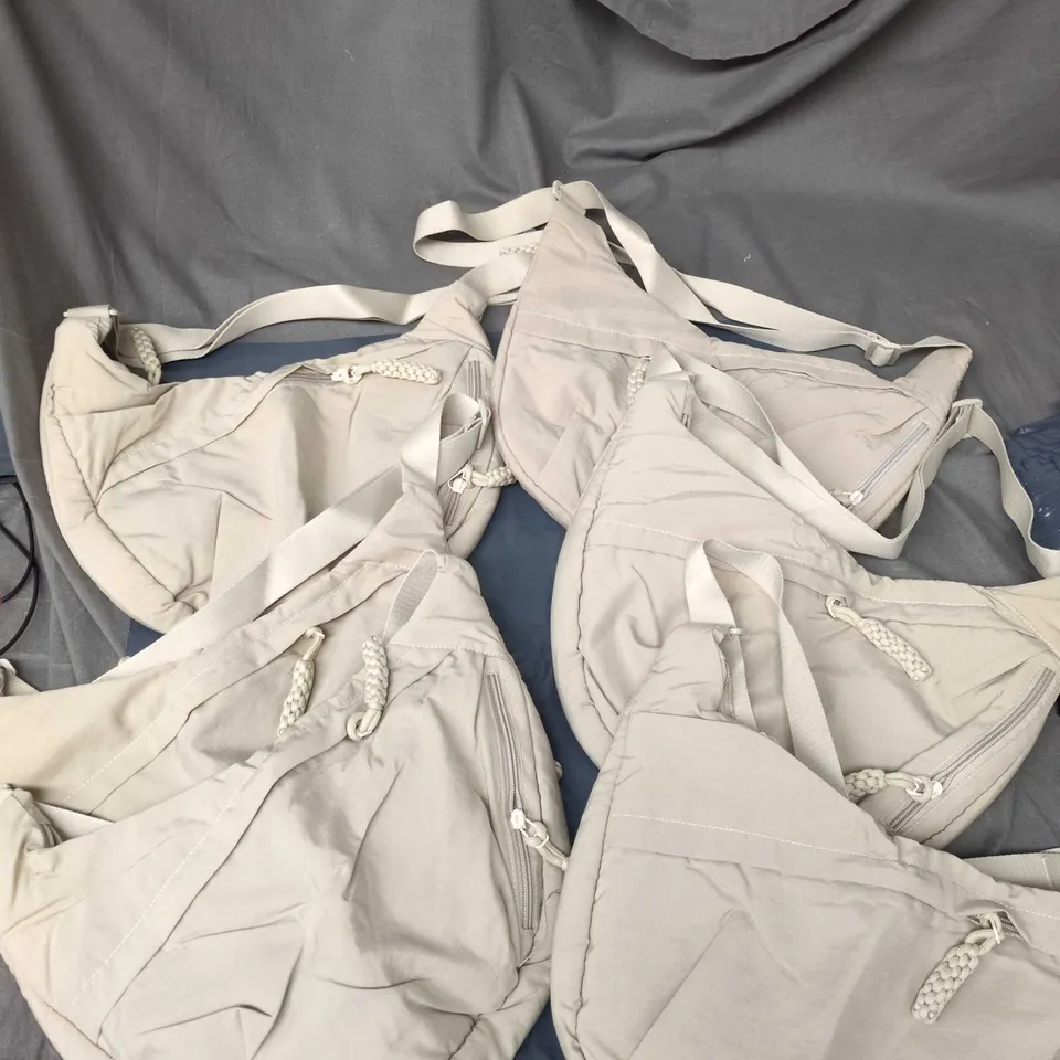 SET OF 6 BEIGE CROSSBODY BAGS WITH ZIPPERS AND DRAWCORDS