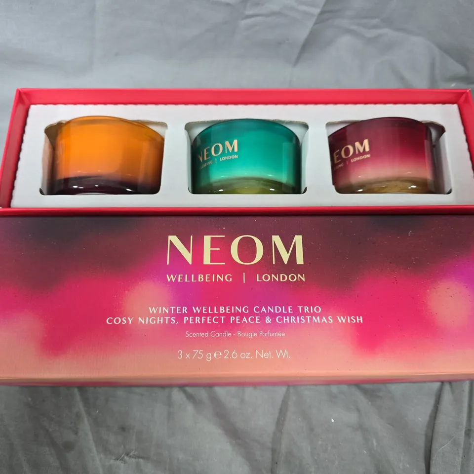 NEOM WELLBEING LONDON WINTER WELLBEING CANDLE TRIO – 3 X 75 G SCENTED CANDLES