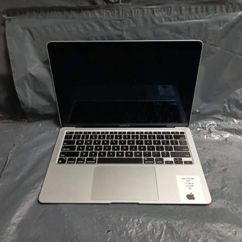 APPLE MACBOOK AIR (A2337)