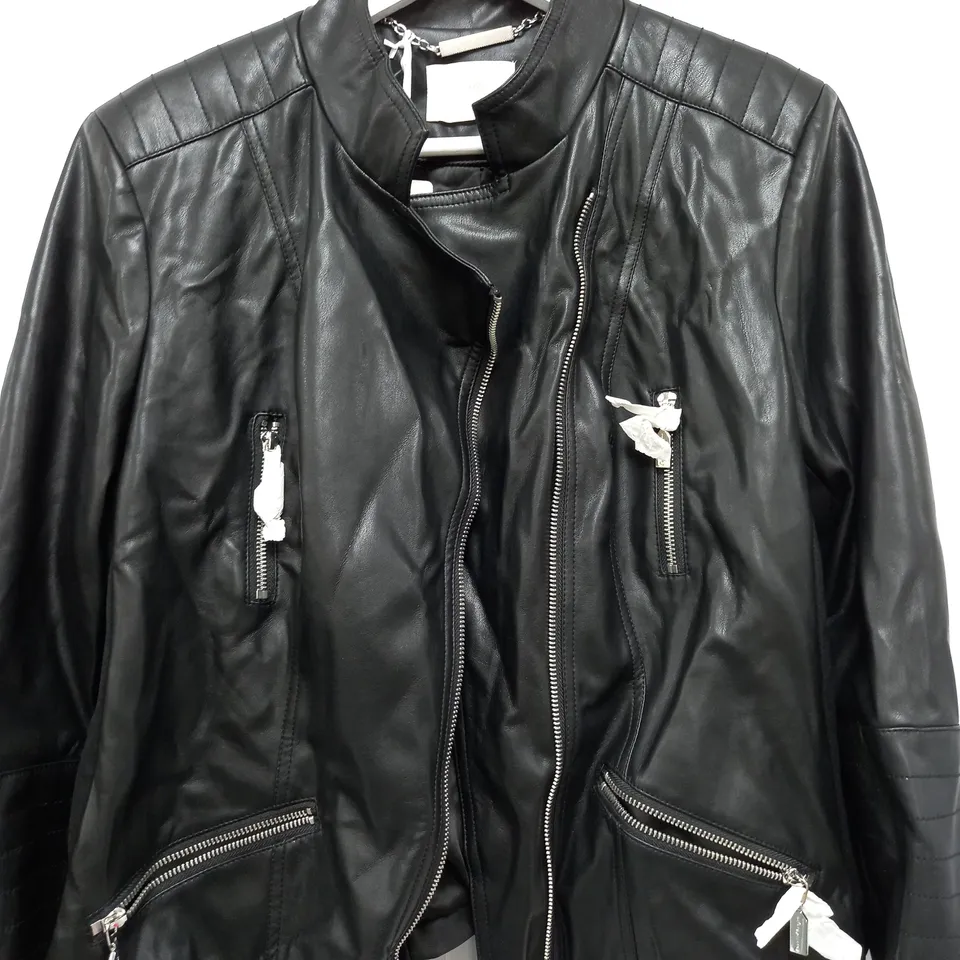 DANNI MINOGUE FUAX BIKER JACKET IN BLACK - SIZE 20