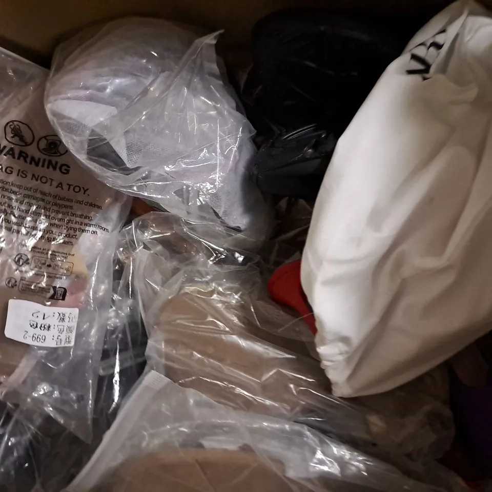 BOX OF APPROXIMATELY 15 ASSORTED PAIRS OF SHOES AND FOOTWEAR ITEMS IN VARIOUS COLOURS, STYLES, AND SIZES - COLLECTION ONLY