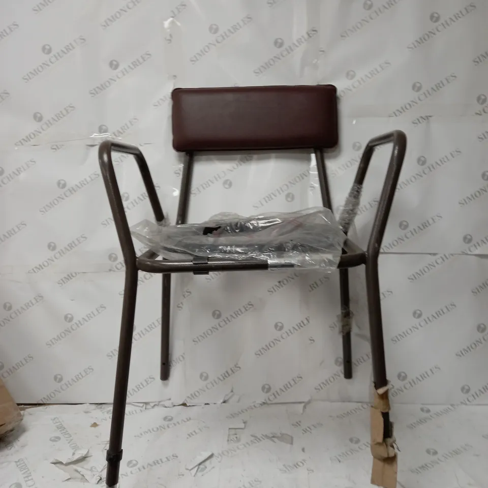 STACKING COMMODE CHAIR