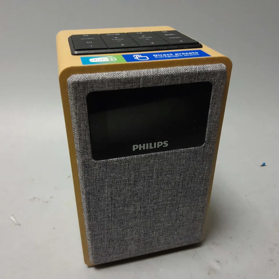 BOXED PHILIPS 5000 SERIES DAB+ RADIO