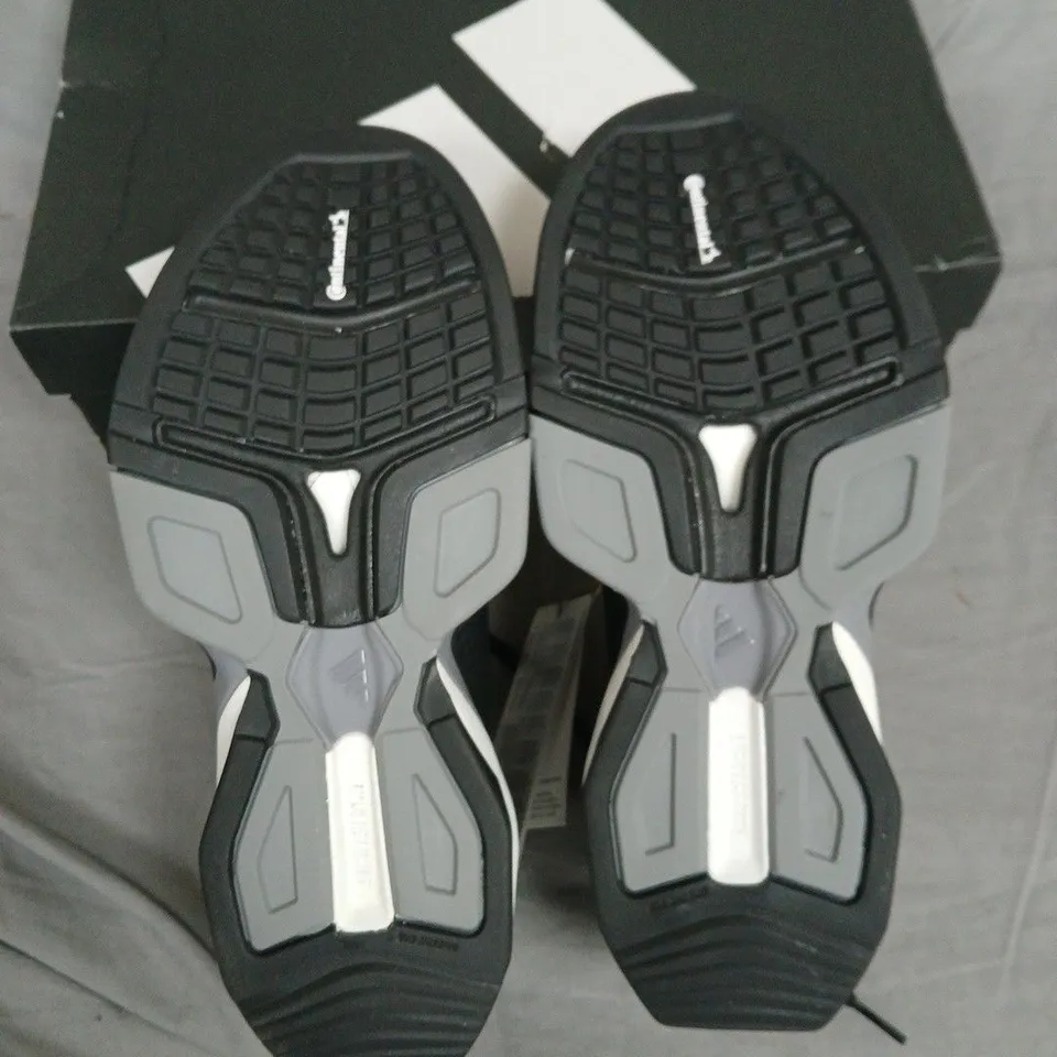 BOXED ADIDAS RAPIDMOVE ADV 2 TRAINER W – UK 8 (US 9.5), BLACK/GRAPHITE GREY