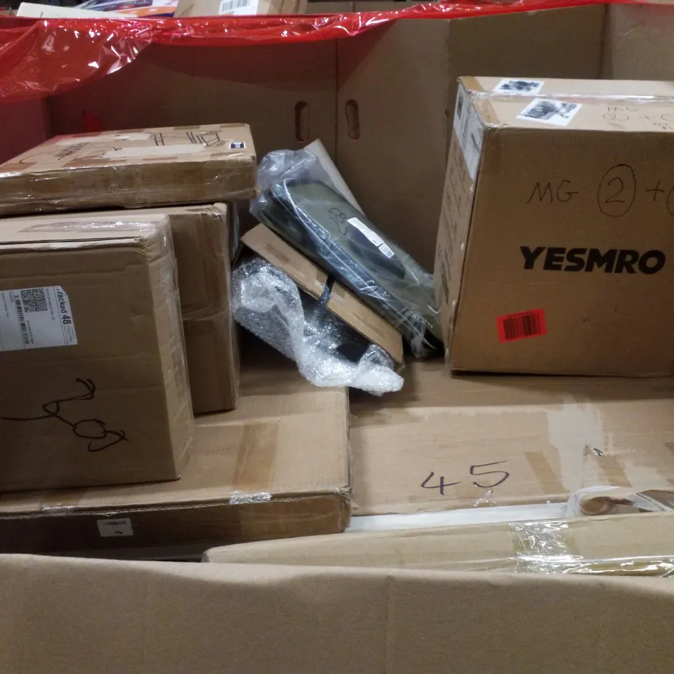 PALLET CONTAINING ASSORTED PRODUCTS INCLUDING WALKING VIBRATION PAD, SLOW JUICER, ECO FISH TANK & FLOOR LAMP