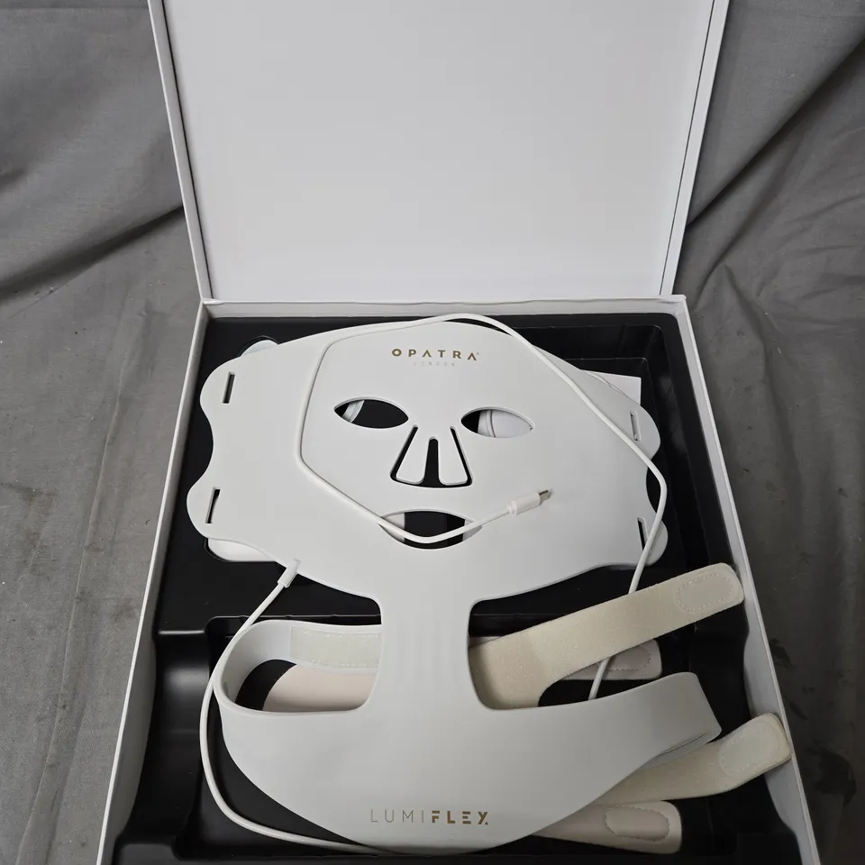OPATRA LUMIFLEX LED LIGHT THERAPY MASK – WHITE, BOXED