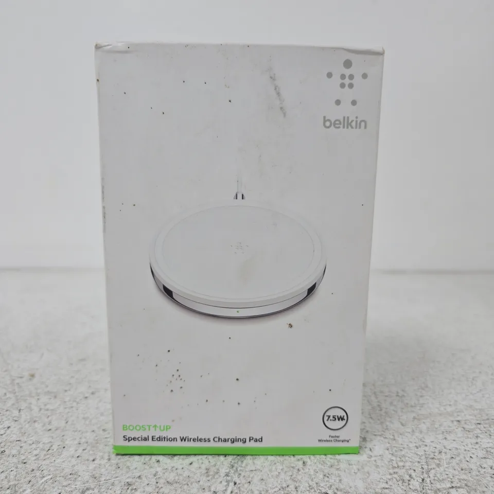 BELKIN BOOSTUP SPECIAL EDITION WIRELESS CHARGING PAD