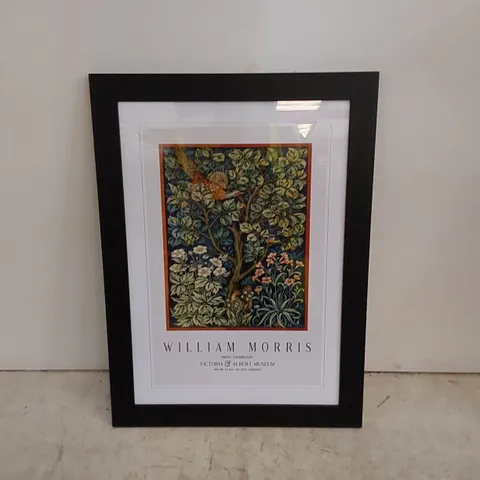 BOXED COCK PHEASANT BY WILLIAM MORRIS FRAMED PRINT