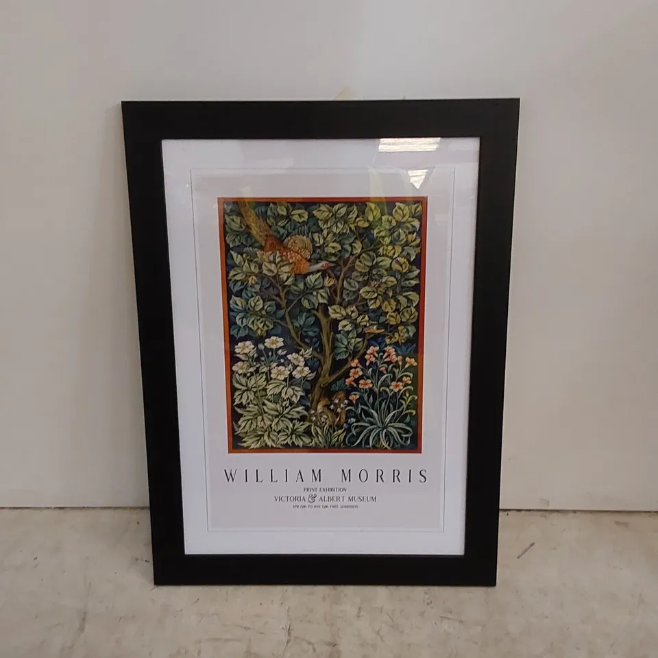 BOXED COCK PHEASANT BY WILLIAM MORRIS FRAMED PRINT 