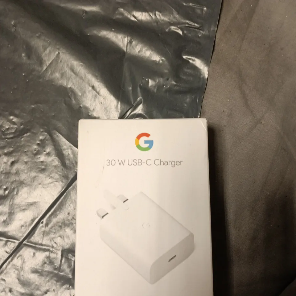 GOOGLE 30W USB-C CHARGER