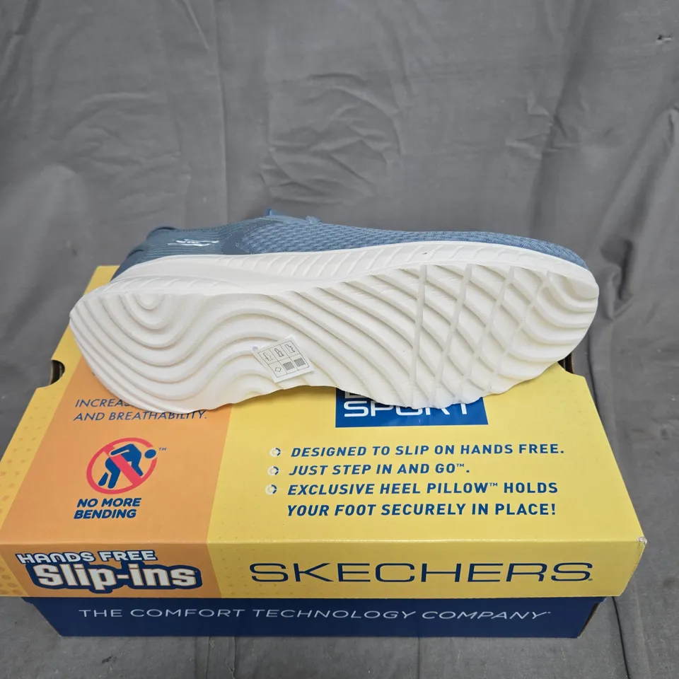 SKECHERS BOBS SPORT SLIP INS TRAINERS SIZE 7 BOXED