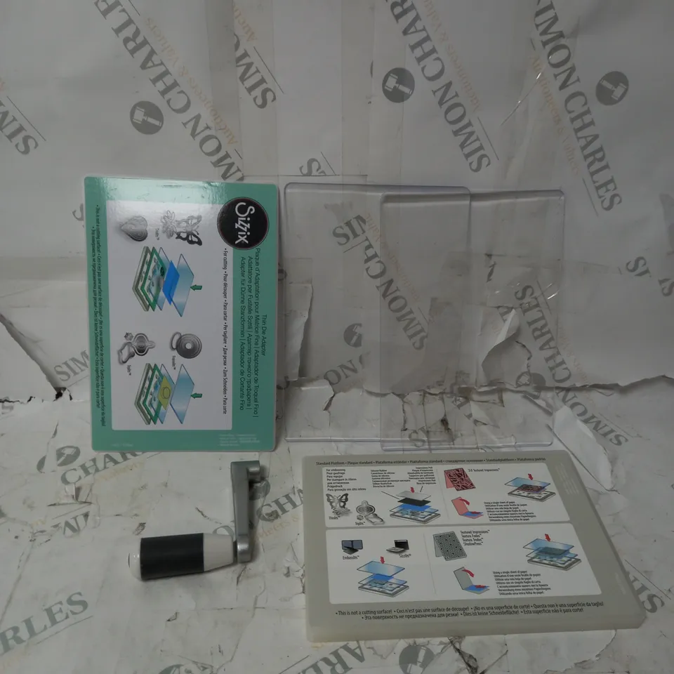 SIZZIX BIG SHOT MANUAL SHAPE CUTTING AND EMBOSSING MACHINE