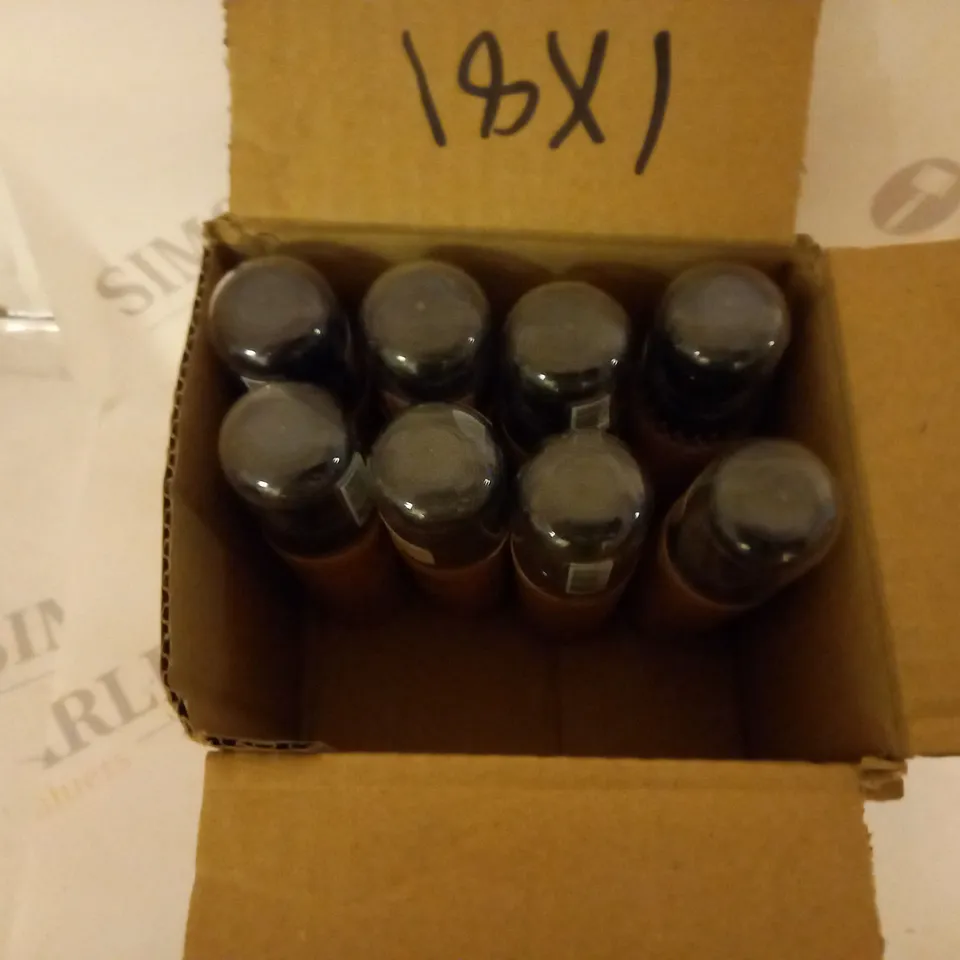 BOX OF 8 ISADORA ACTIVE MOIST MAKE-UP BOTTLES (30ML) - SPF 30 
