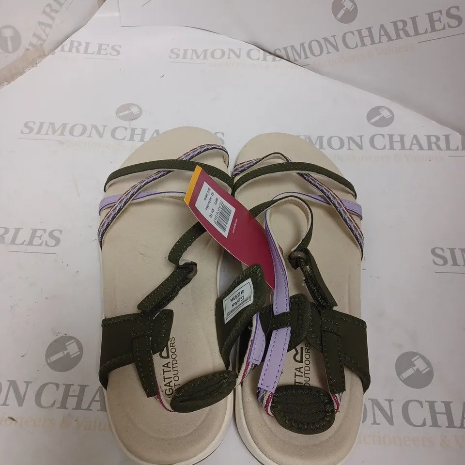 REGATTA LADY ROMA SANDALS SIZE 8