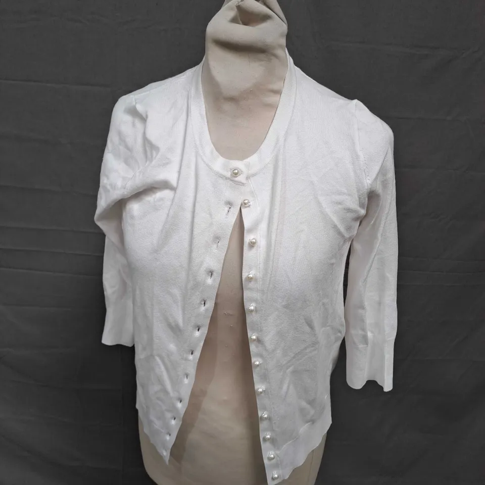 ZARA WHITE BUTTON JACKET - EUR SMALL