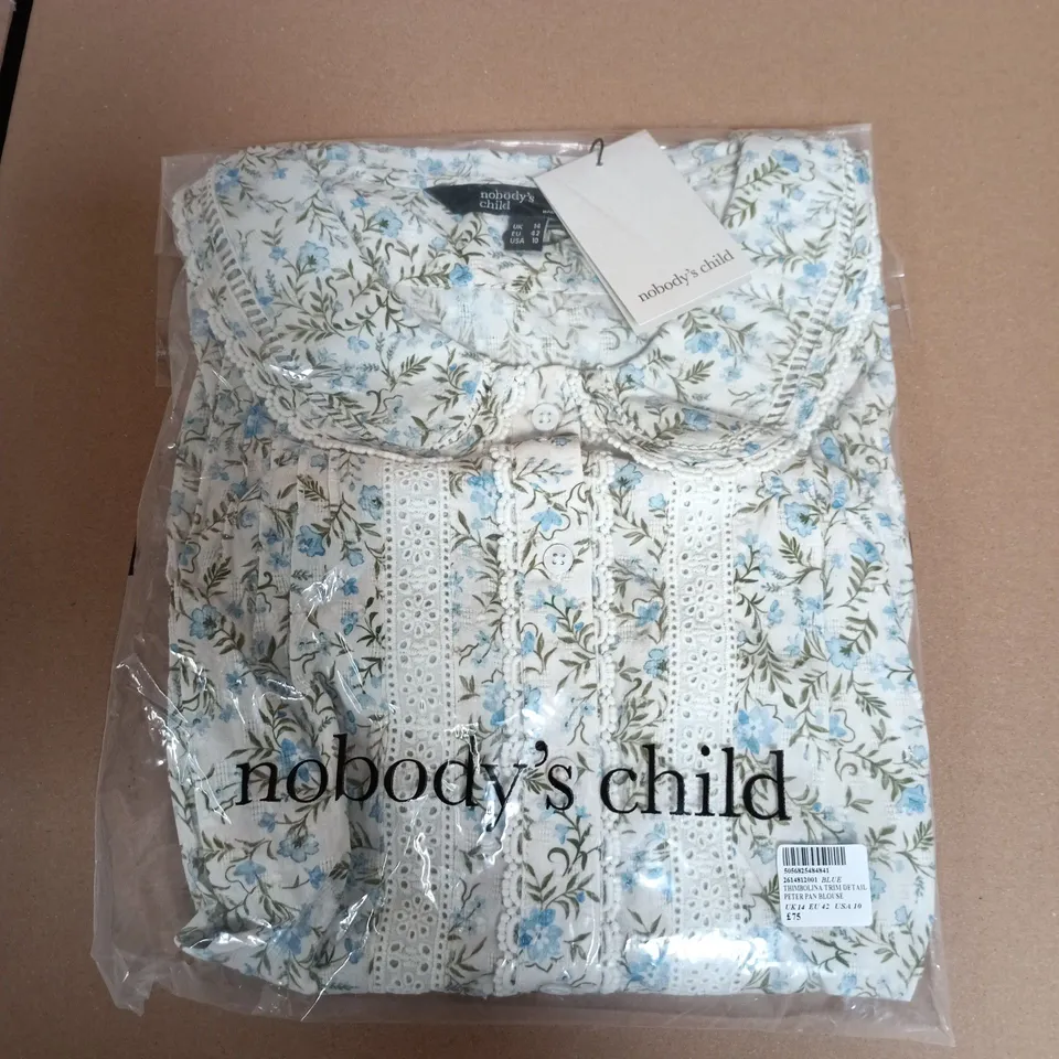 BAGGED NOBODYS CHILD THIMBOLINA TRIM DETAIL PETER PAN BLOUSE IN BLUE - UK 14
