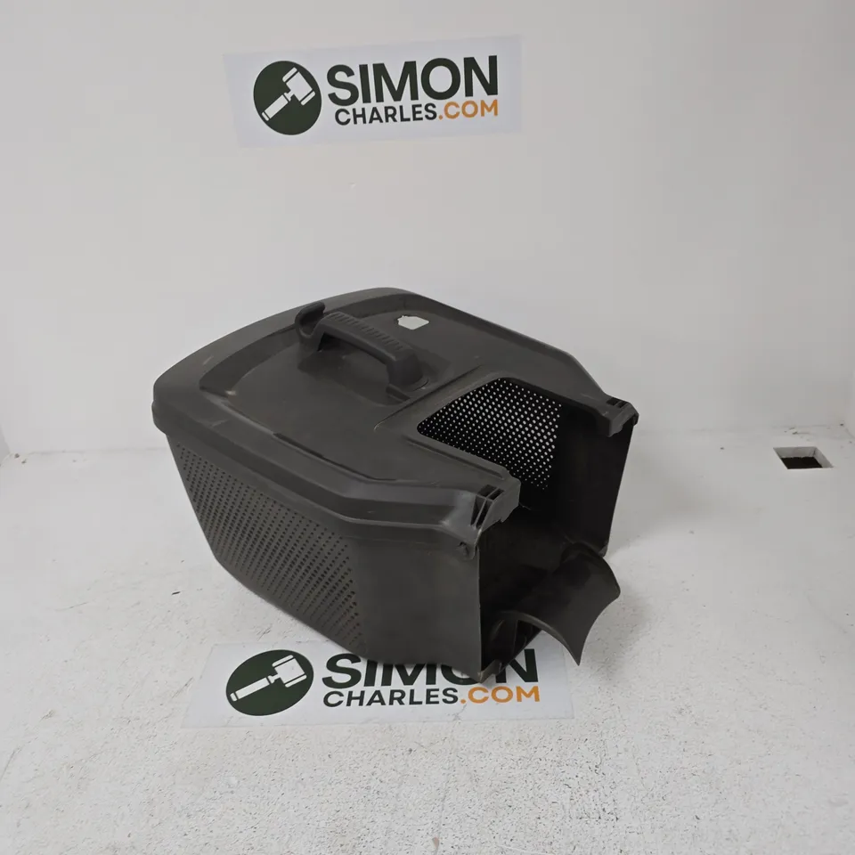 REPLACEMENT BASKET FOR LAWN MOWERS
