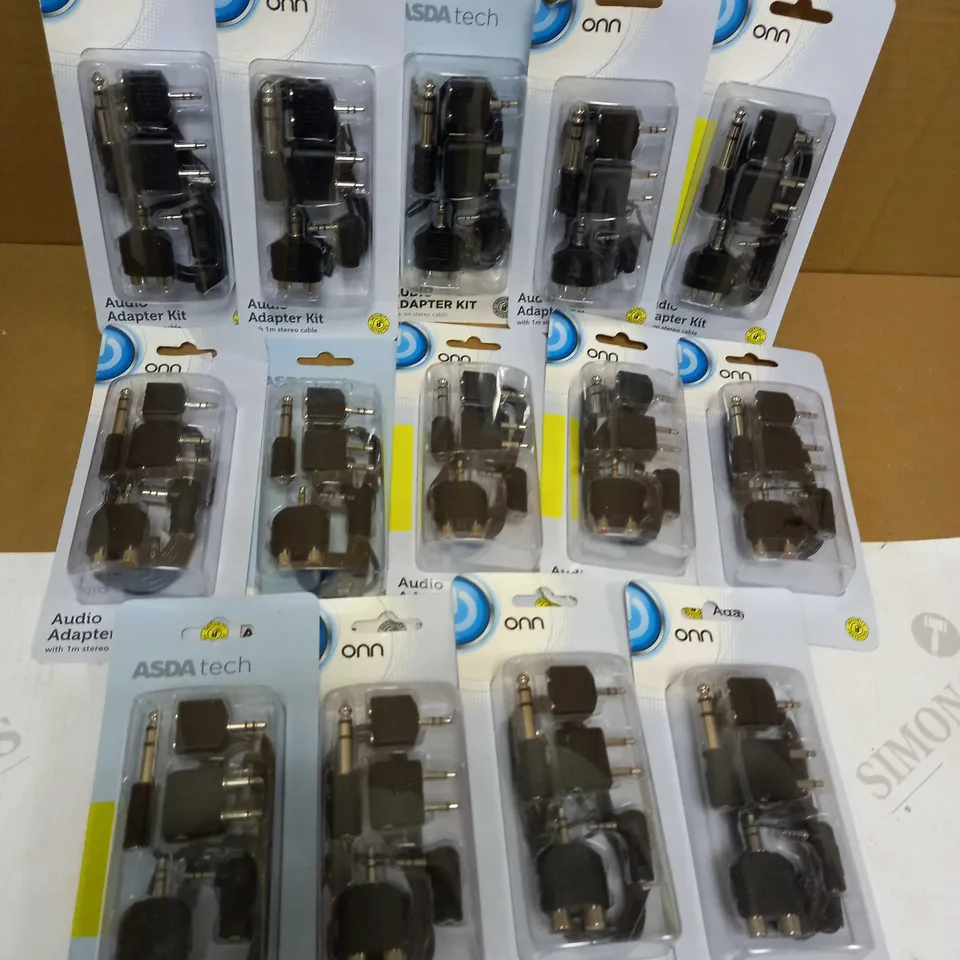 LOT OF APPROX 14 ASSORTED AUDIO ADAPTER KITS 