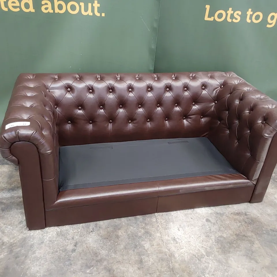 DESIGNER TWO SEATER CHESTERFIELD SOFA CHESTNUT LEATHER 