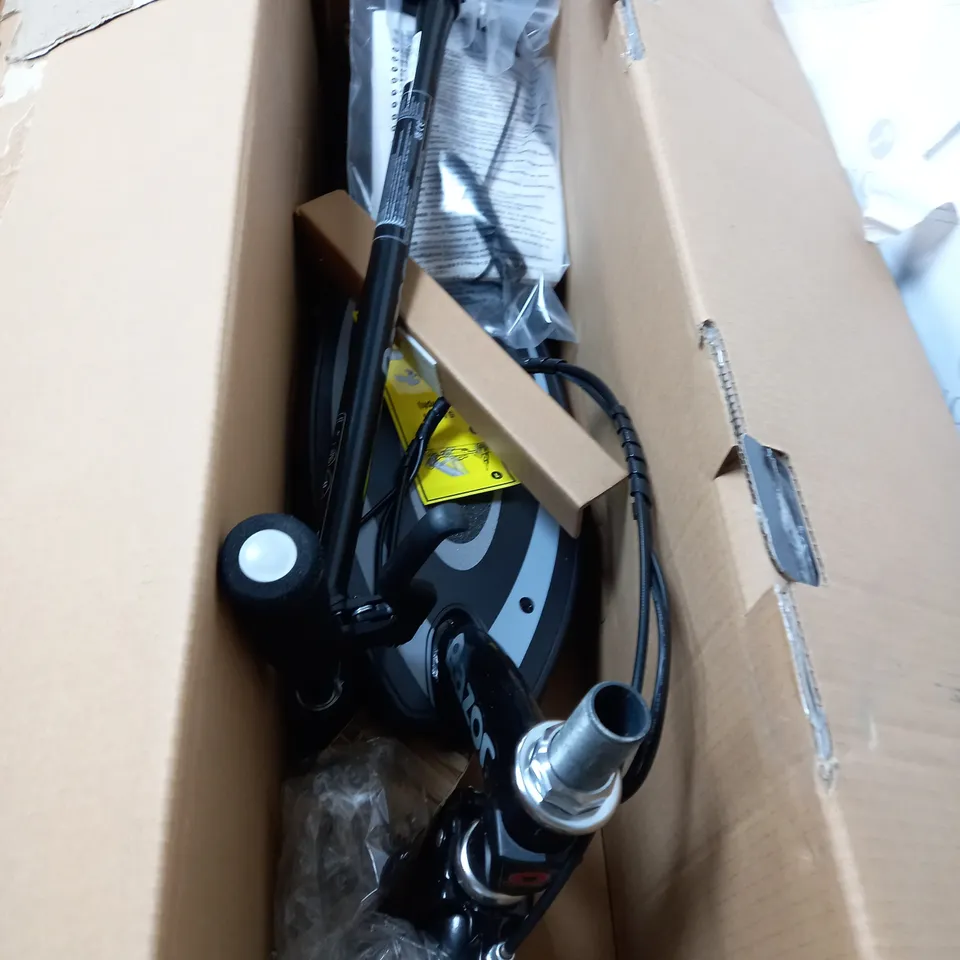 BOXED RAZOR POWERCORE E90 ELECTRIC SCOOTER IN BLACK - COLLECTION ONLY RRP £199.99