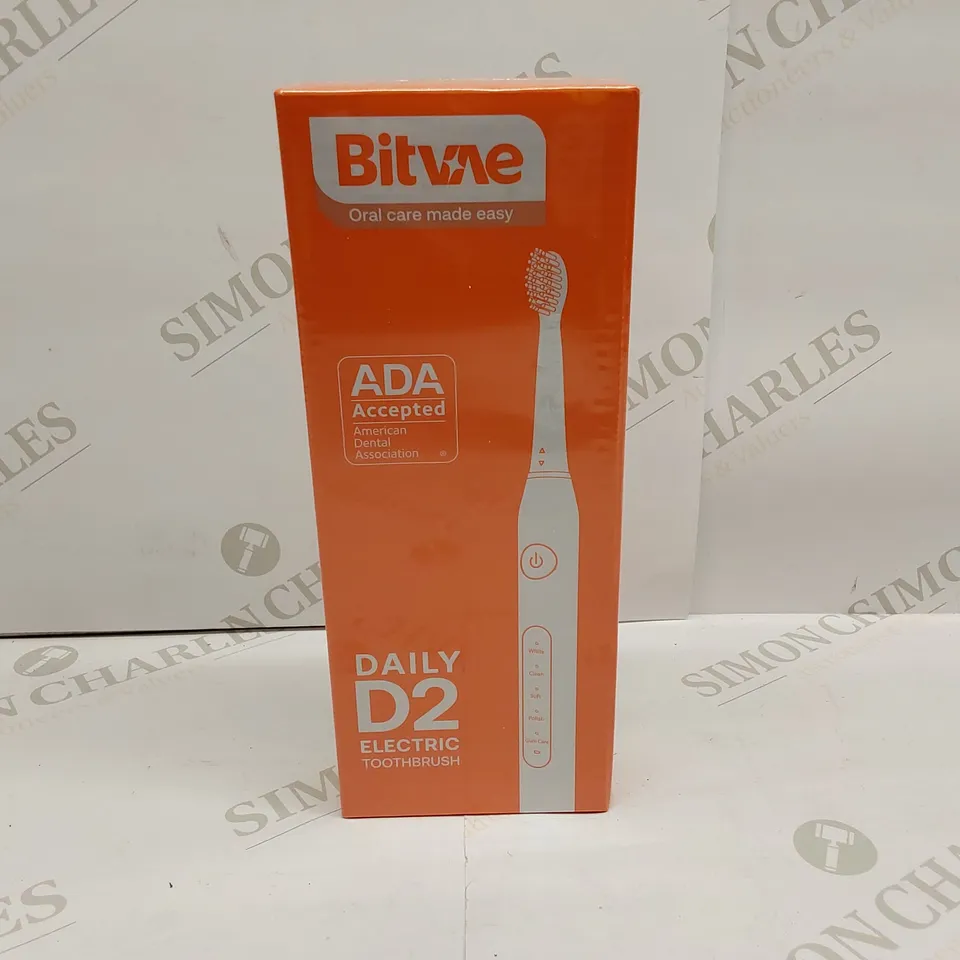BRAND NEW BOXED BITVAE D2 DAILY ELECTRIC TOOTHBRUSH WITH 8 REPLACEMENT BRUSH HEADS - BLACK 
