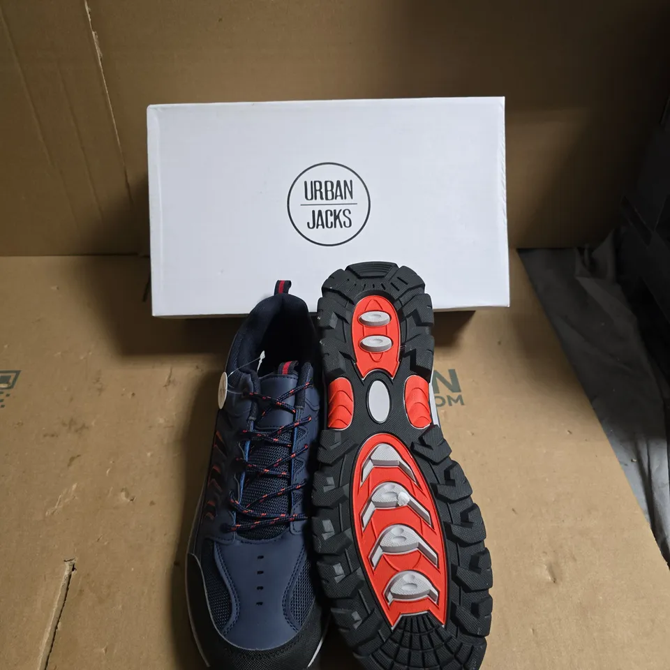 URBAN JACKS KIDS' NAVY & ORANGE TRAIL TRAINERS - UK SIZE 12