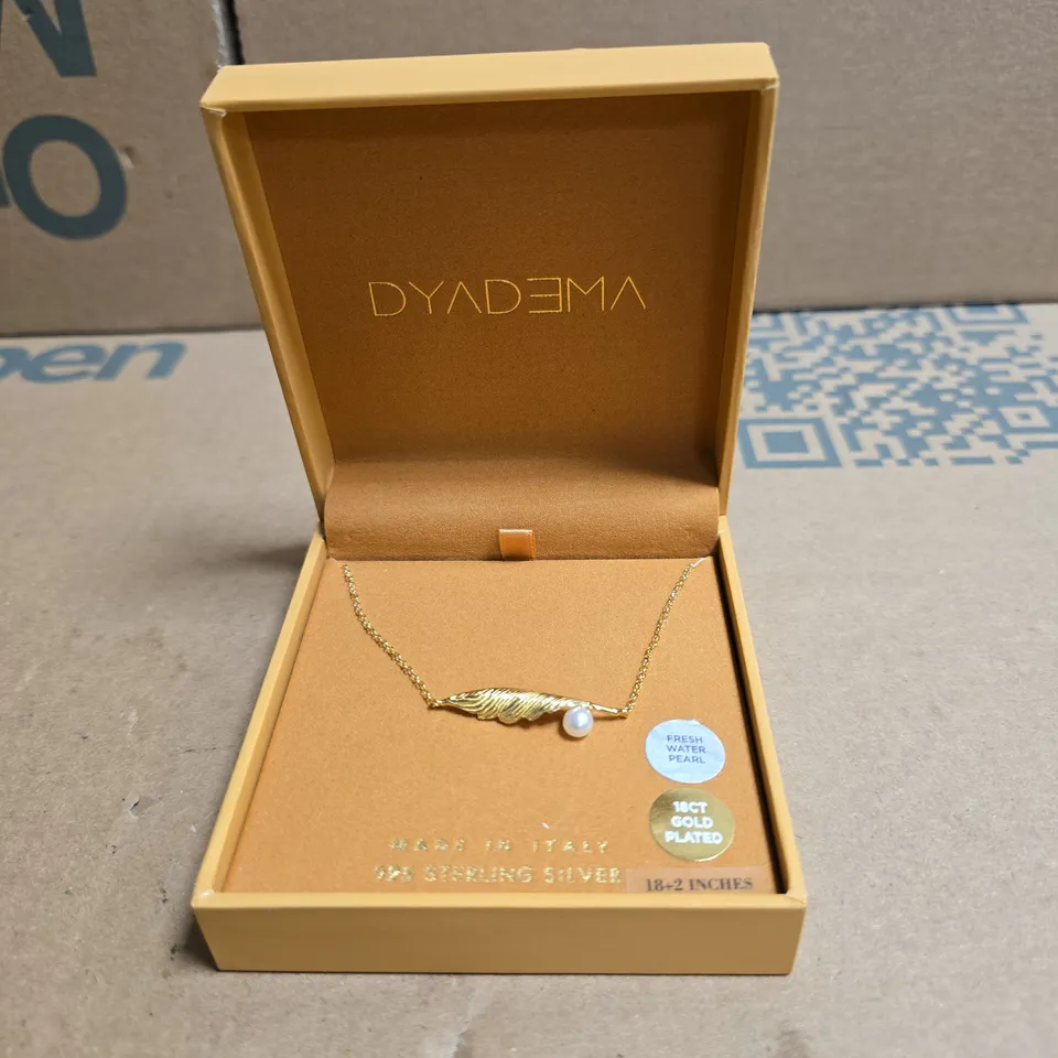 DYADEMA 18 + 2 INCHES 18CT GOLD PLATED NECKLACE WITH FRESH WATER PEARL IN PRESENTATION BOX. MADE IN ITALY, 925 STERLING SILVER