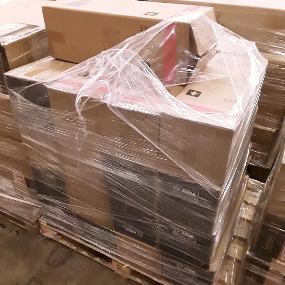 PALLET OF APPROXIMATELY 21 BOXES EACH CONTAINING 46 BRAND NEW HOLLY & BERRIES 3.5M ROLLWRAP MIXED OUTER