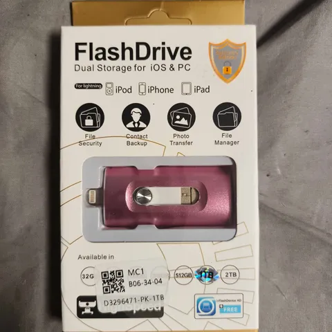 FLASHDRIVE 1TB DUAL STORAGE FOR IOS & PC IN PINK