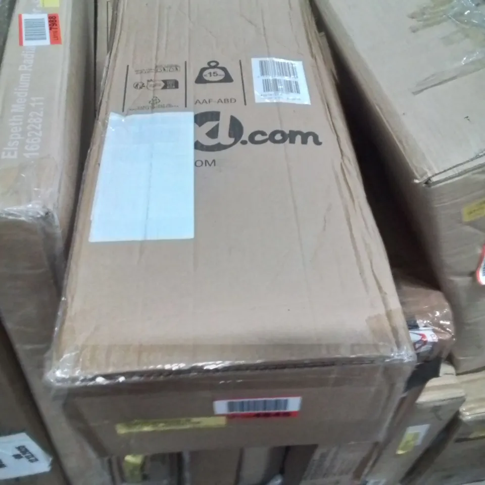 BOXED WREATH WITH 80 LEDS BLUE 92CM ACRYLIC 