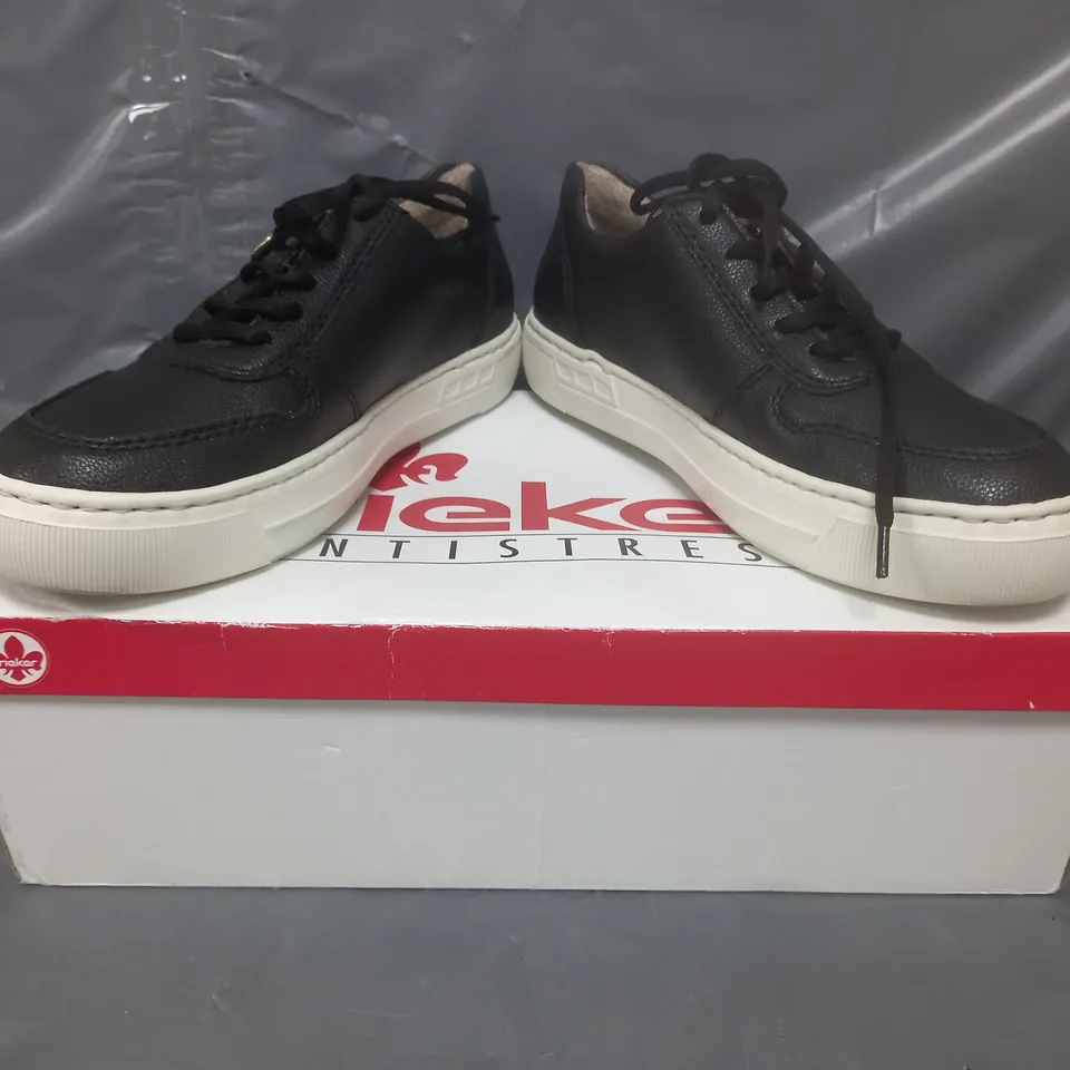 BOXED PAIR OF RIEKER CHUNKY SOLE TRAINERS IN BLACK SIZE 4