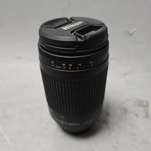 NIKON AF NIKKOR 70-300MM CAMERA LENS 