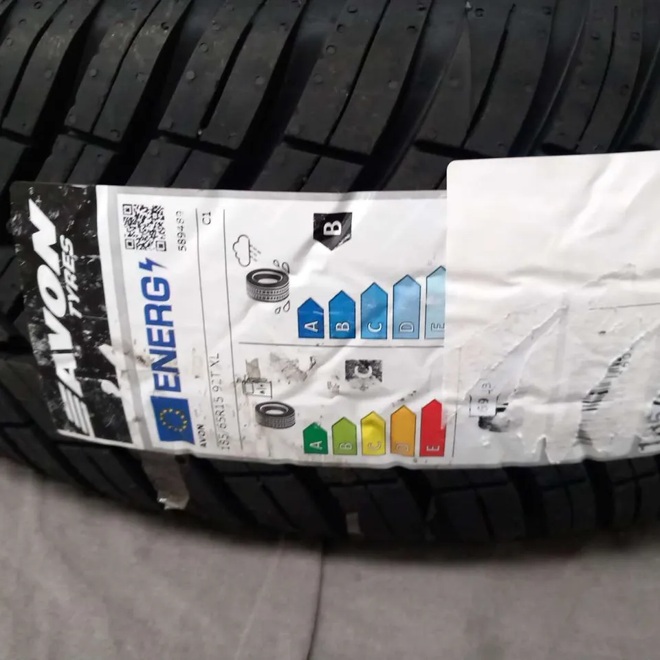 AVON TYRES 185/65R15 92T XL C1