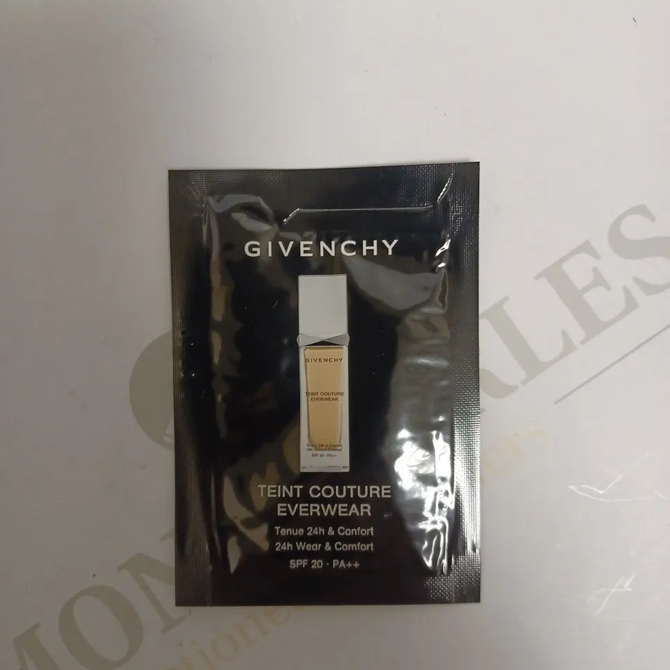 APPROXIMATELY 100 X 2ML GIVENCHY TEINT COUTURE EVERWEAR FLUID FOUNDATION Y110 SAMPLES