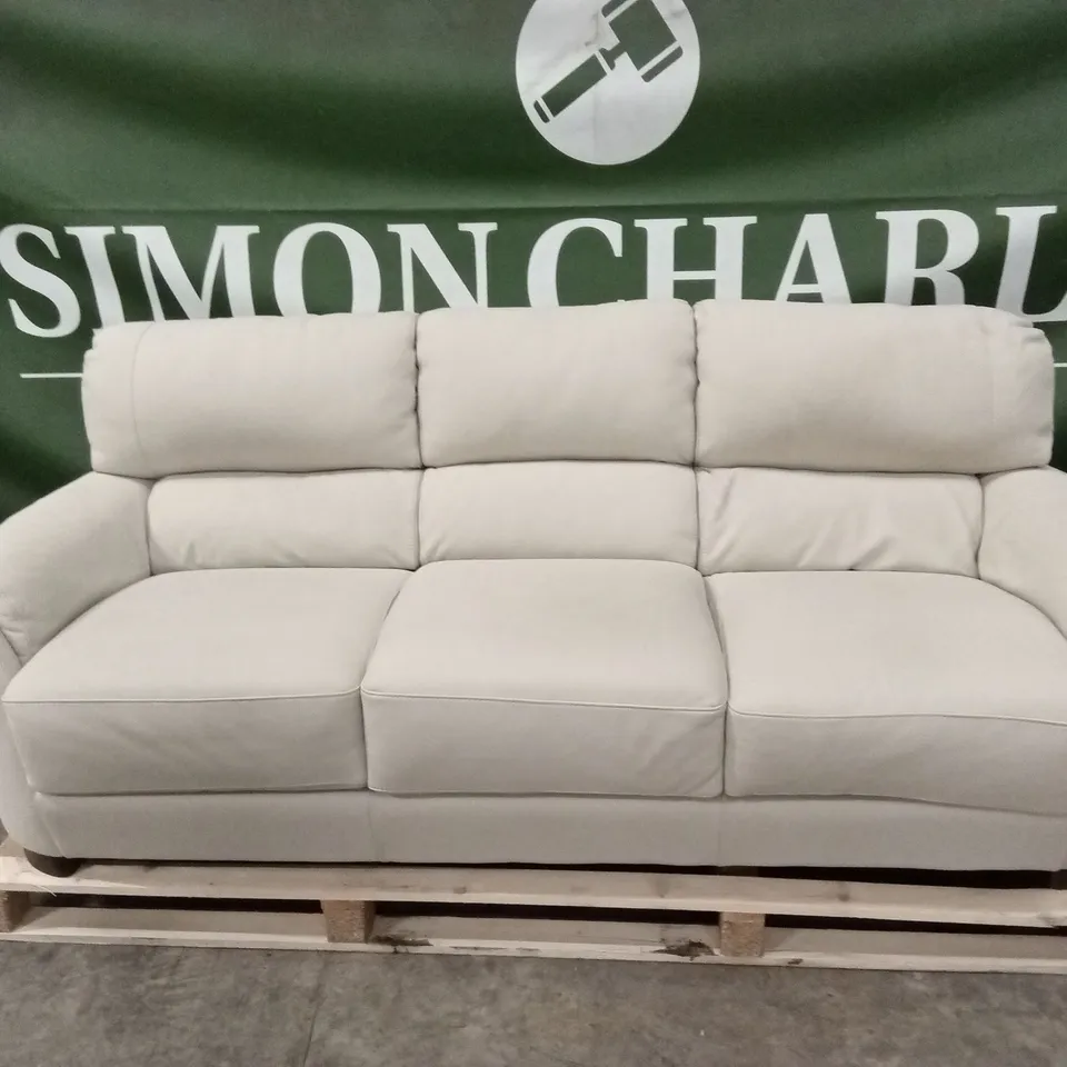 QUALITY DESIGNER ITALIAN MADE 3 SEATER LEATHER SOFA