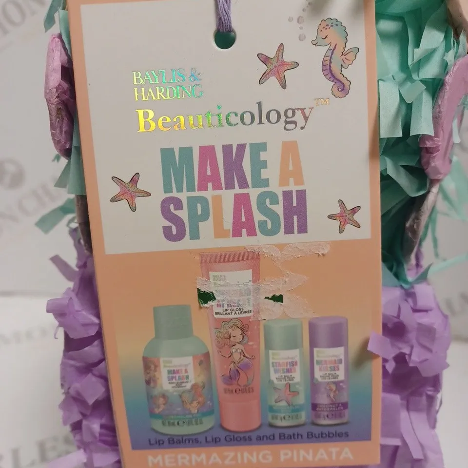 BAYLIS & HARDING BEAUTICOLOGY MAKE A SPLASH MERMAZING PINATA