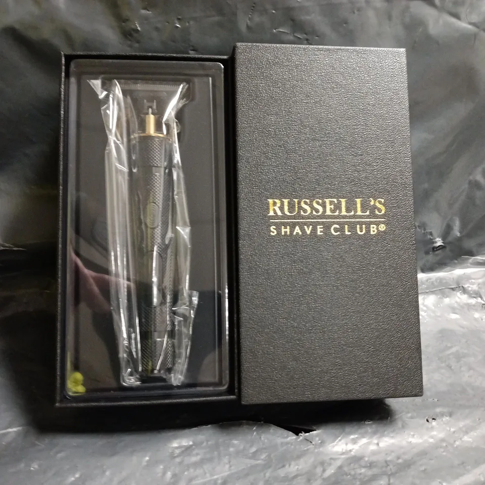 RUSSELLS SHAVE CLUB RECHARGABLE SHAVER