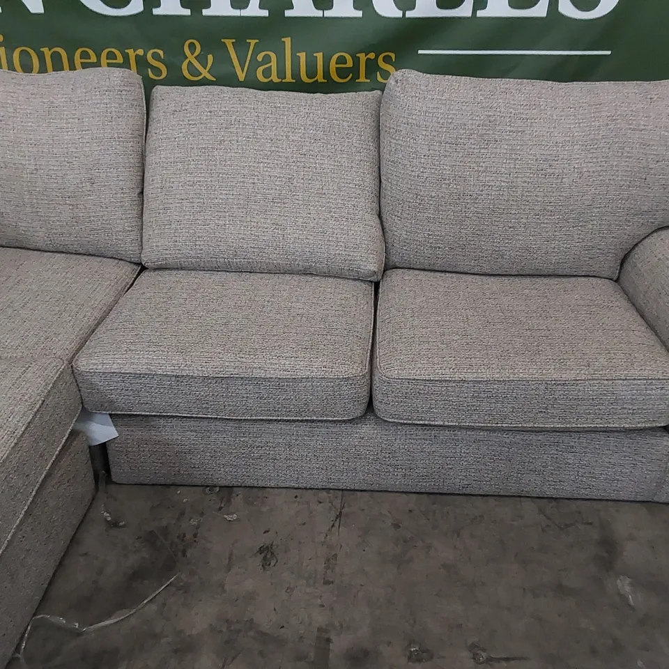 DESIGNER CORNER COUCH IN NATURAL WOVEN FABRIC 