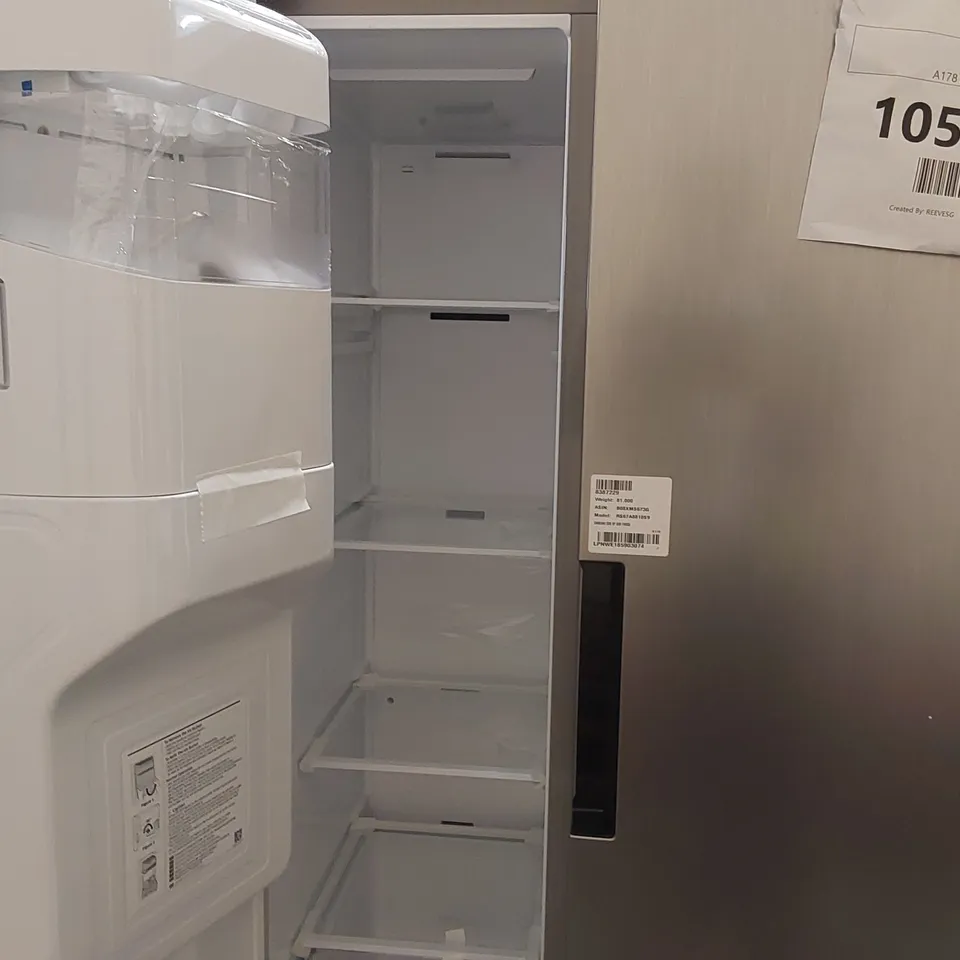 SAMSUNG SERIES 7 RS67A8810S9/EU AMERICAN STYLE FRIDGE FREEZER WITH SPACEMAX™ TECHNOLOGY - SILVER