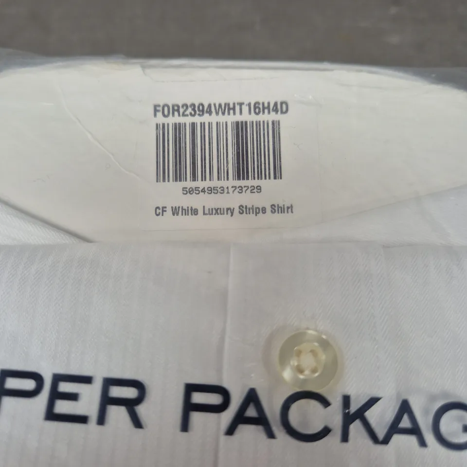CHARLES TYRWHITT WHITE EGYPTIAN COTTON CLASSIC FIT SHIRT – UK 16.5 COLLAR, 34IN SLEEVE