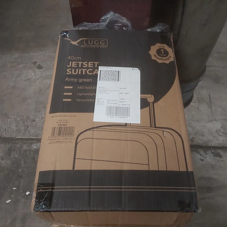 BOXED LUGG TRAVEL SUITCASE