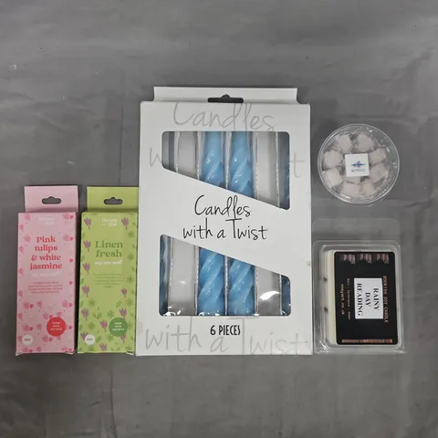 APPROXIMATELY 10 ASSORTED HOUSEHOLD ITEMS TO INCLUDE SCENTED WAX MELTS, CANDLES, ETC